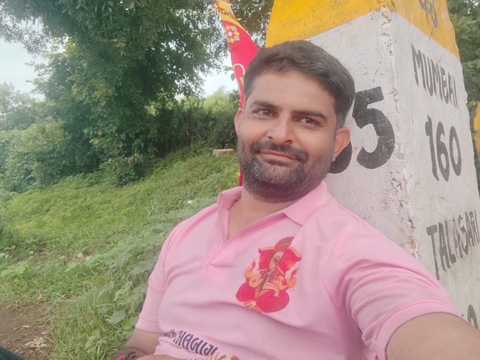 Teacher sameer dattani Junagadh to lalbaugcha raja mumbai by walking